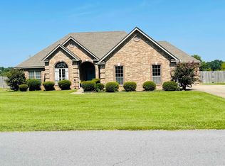 975 Mound View Dr, England, AR 72046