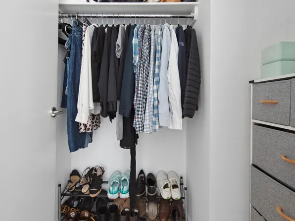 98 Front Street image 8 of 13