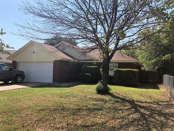 4th image of 5624 Truman Dr