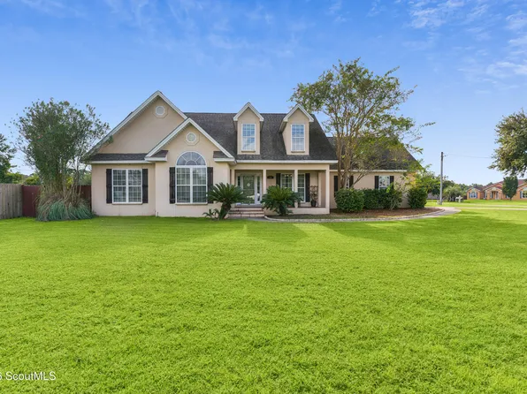 218 Water Crest Dr, Brunswick, GA 31523