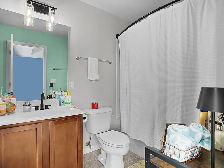 814 Cone Flower Dr — Photo 20
