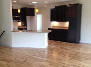 14580 W Lindenwood Dr, New Berlin, WI 53151