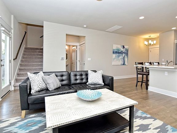 5th image of 13001 Hymeadow Dr #8