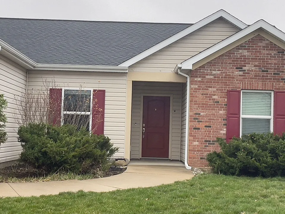 3232 Huxley Dr