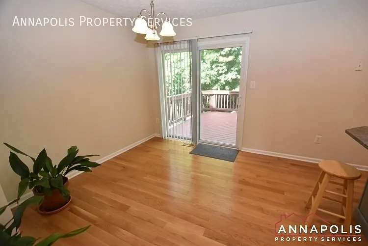 8735 Thornbrook Dr — Photo 6