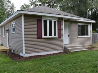 315 Morgan Rd E, Battle Creek, MI 49037