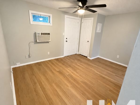 1216-1218-1220-1 N Mathewson Ave #1222