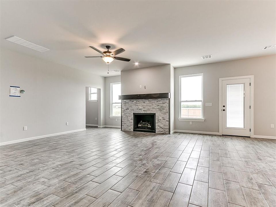 929 SE 16th Ter, Newcastle, OK 73065 | Zillow