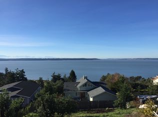 299 Burke Dr, Camano Island, WA 98282