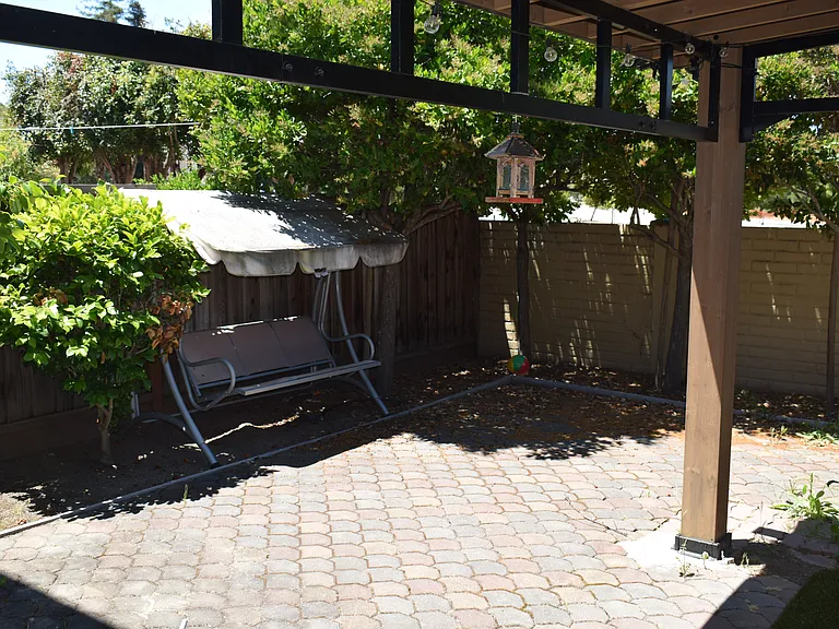 2923 Wilson Cmn — Photo 13