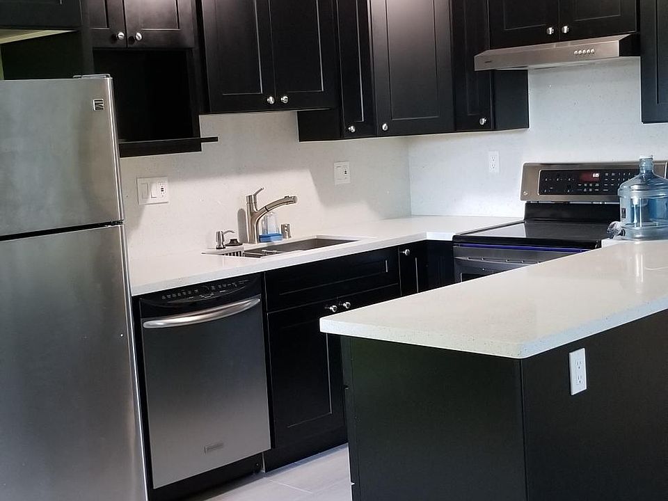 1st image of 170 Acalanes Dr APT 4