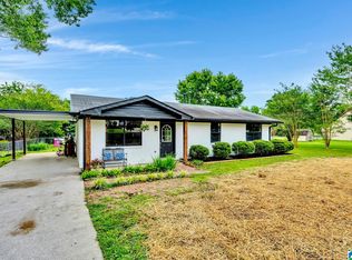 702 Panola Trl, Warrior, AL 35180