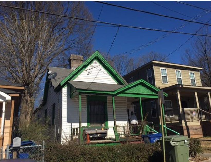 2nd image of 567 Magnolia St NW
