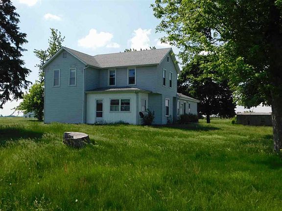 3rd image of 1135 County Road 1300 N