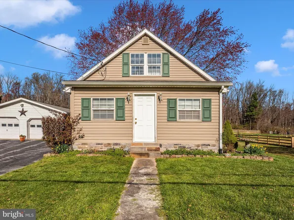 10620 Powell Rd, Thurmont, MD 21788
