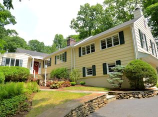 31 Powder Horn Hill Rd, Wilton, CT 06897
