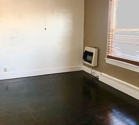 5th image of 1210 Randolph Dr APT 4