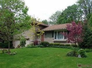 9626 Mennonite Rd, Wadsworth, OH 44281