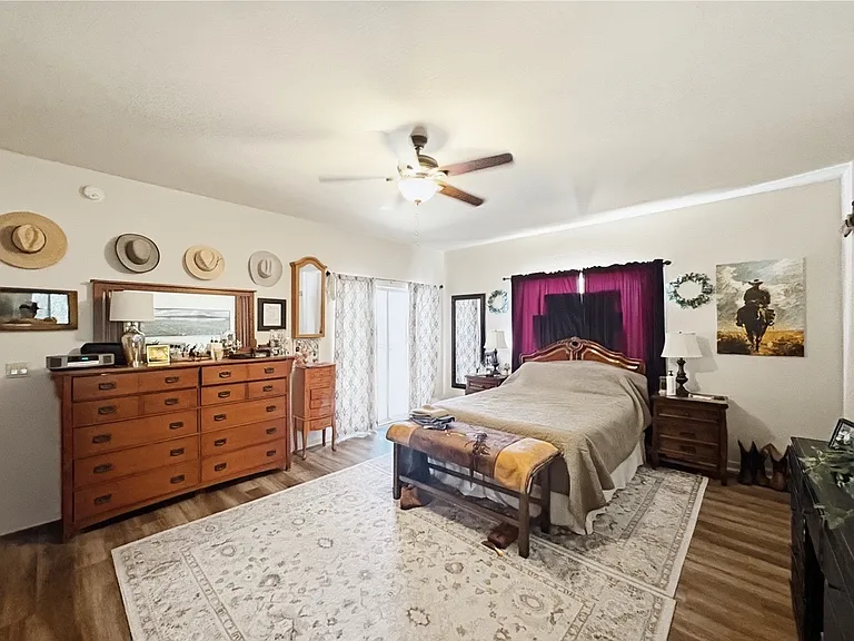 1033 E Irvine Rd #A — Photo 19