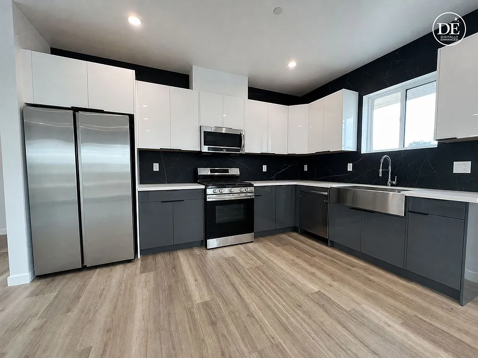 Newer Construction | Spacious Units in West Adams with Parking
