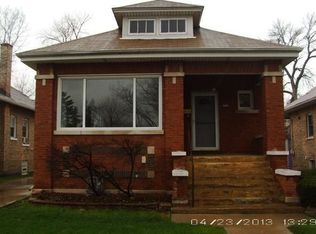 1620 S 9th Ave, Maywood, IL 60153