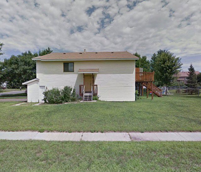 2nd image of 9505 Jackson St NE