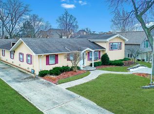 5809 S Thurlow St, Hinsdale, IL