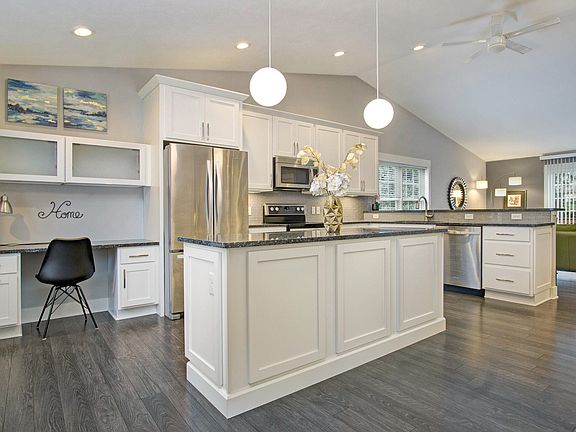 4th image of 1535 Beechtree Cmns