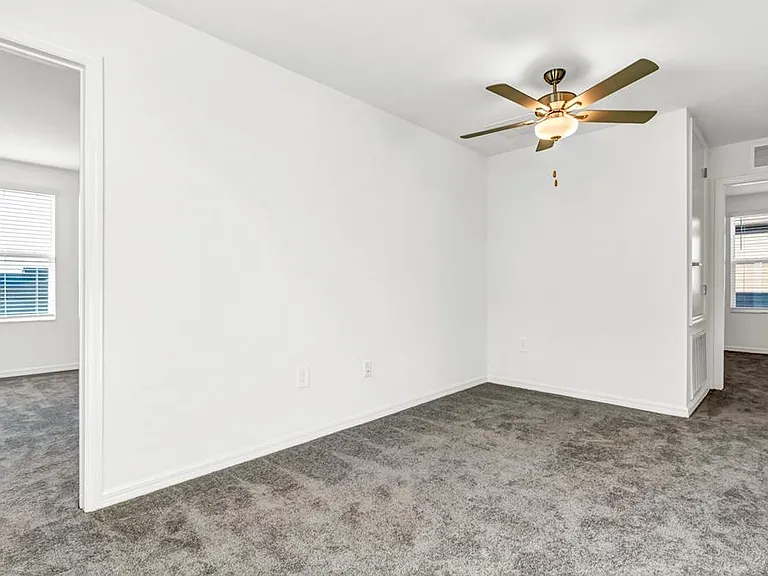 11672 Radiant Shore Loop — Photo 15
