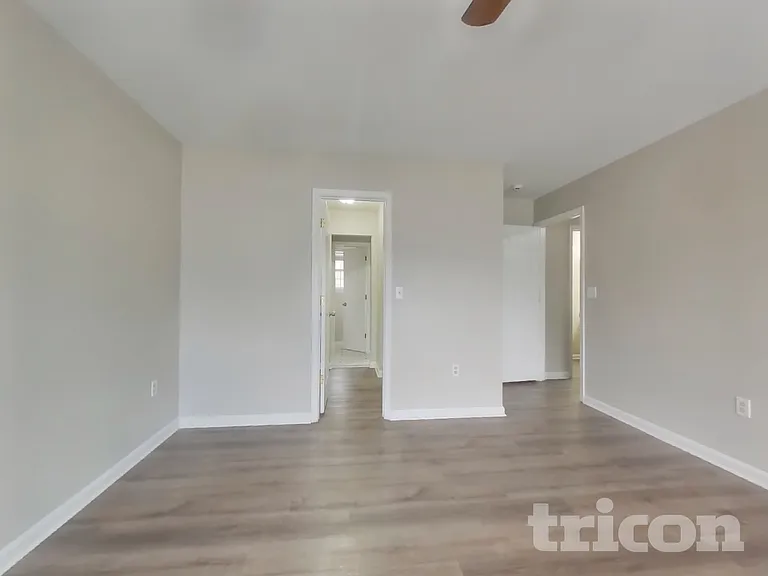 3182 Gainsborough Ct — Photo 7