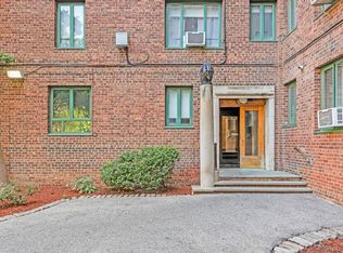 1560 Metropolitan Avenue #5B, Bronx, NY 10462