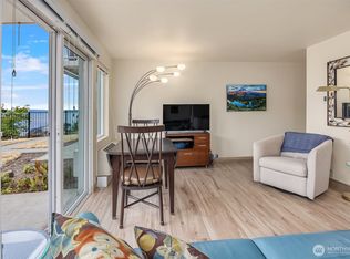 201 2nd St S APT 103, Kirkland, WA 98033
