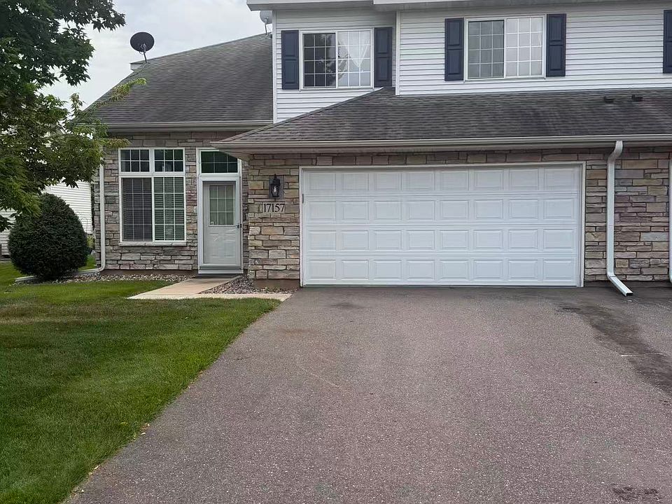 1st image of 17157 Eagleview Way