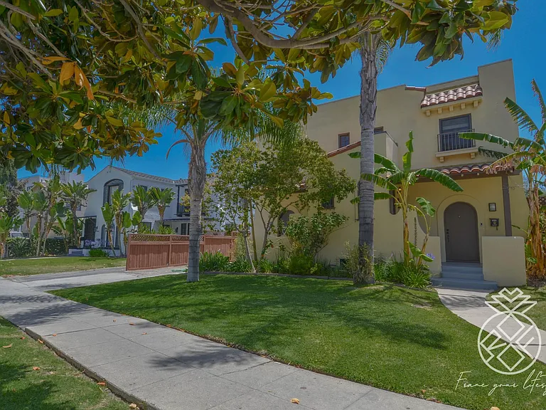 1848 S Redondo Blvd #1848 — Photo 27