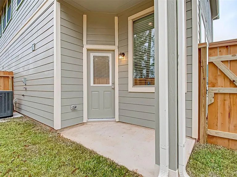 332 N Spotted Fern Dr — Photo 15