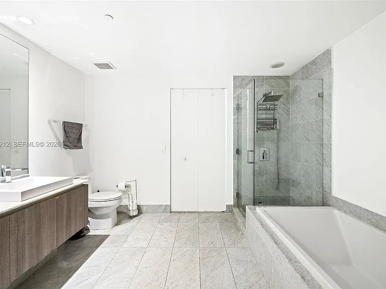 801 S Miami Ave #2705 — Photo 4