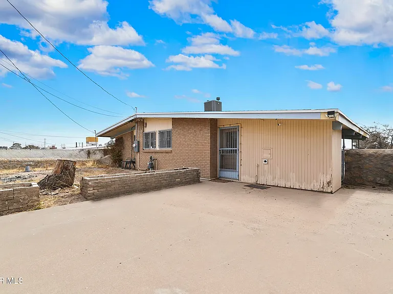 5505 Martin Ln — Photo 27