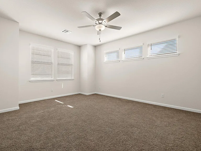 604 Spindrift Ln — Photo 19