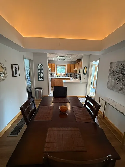 2 bed, 1100 sqft, $1,400 — Photo 3