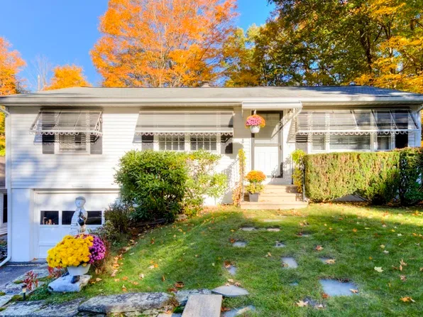 19 Joppa Rd, Worcester, MA 01602