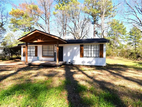 1614 Edwards Rd, Pineville, LA 71360