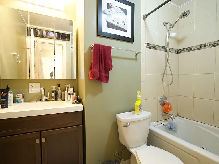 55 E Jeffery Ave #SFH — Photo 15