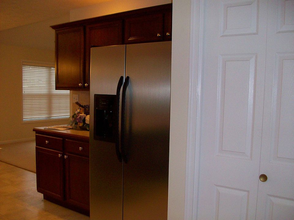 1st image of 3747 Kennesaw Dr