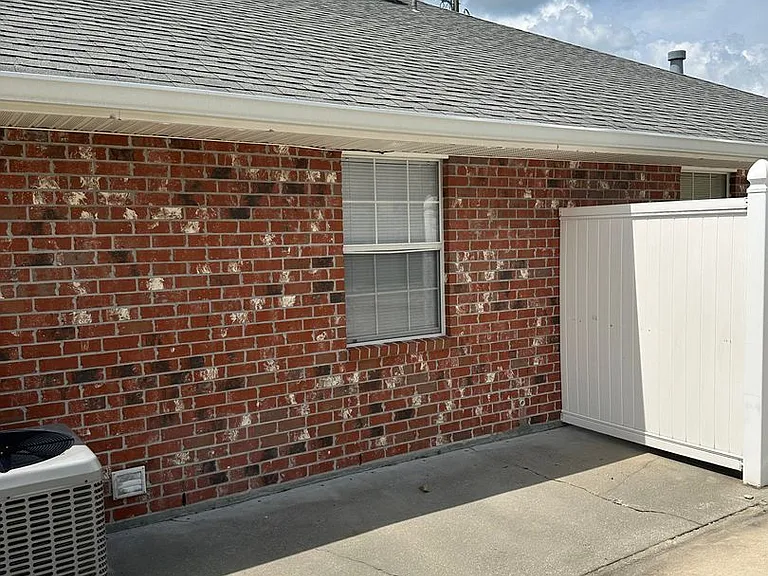 130 Cascade Dr — Photo 29