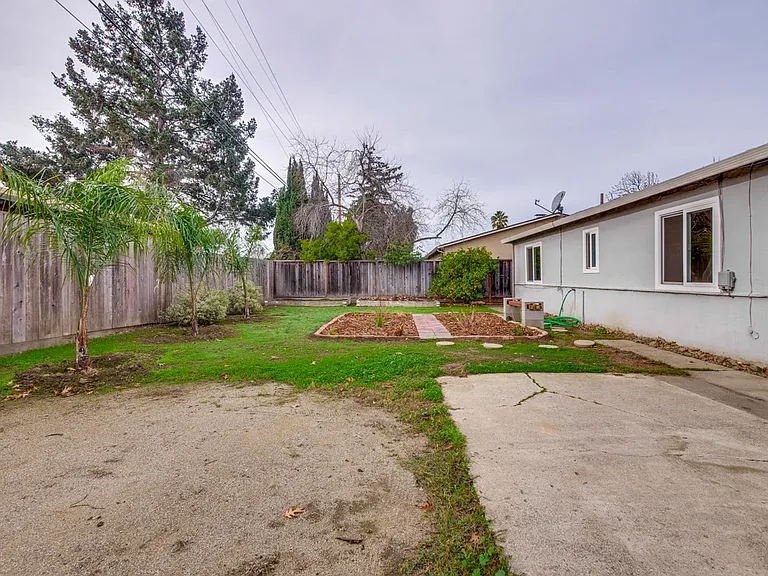 1778 Balsa Ave — Photo 43