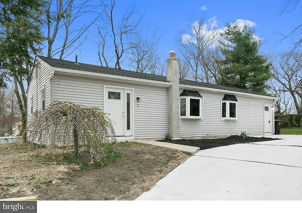3 bed, 1150 sqft, $2,700 — Photo 4