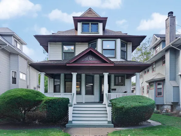 725 S Ridgeland Ave, Oak Park, IL 60304