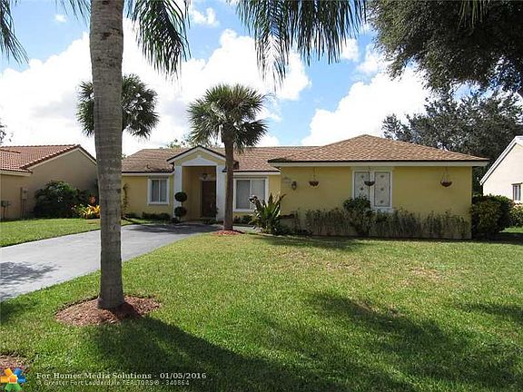 2nd image of 5513 NW 41st Ave