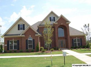 24 Forest Meadow Blvd, Huntsville, AL 35824