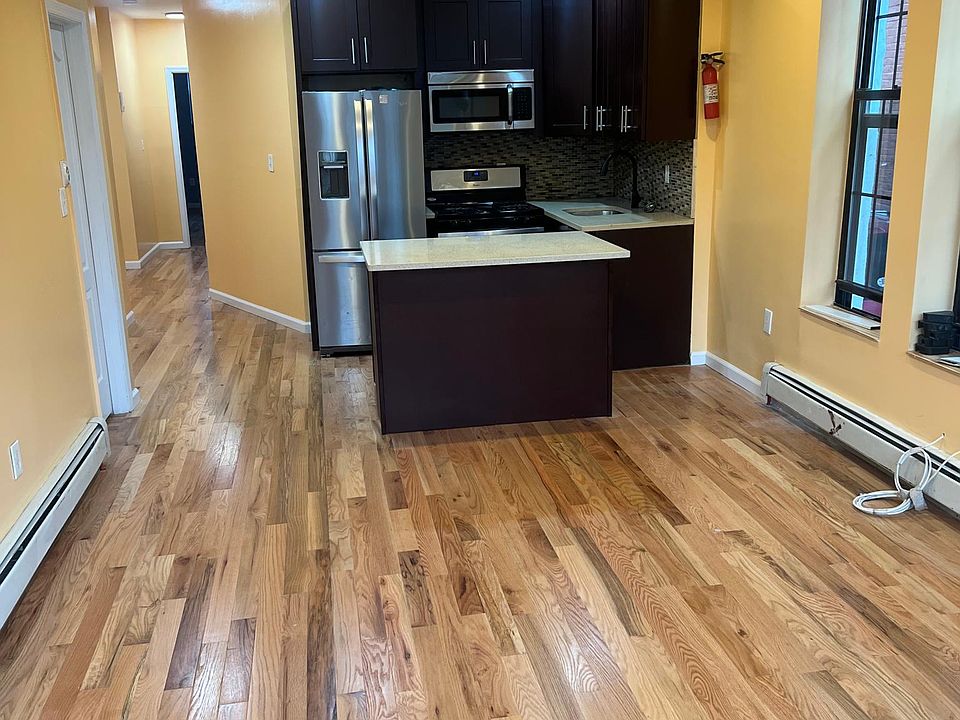 1st image of 903 E 223rd St #1